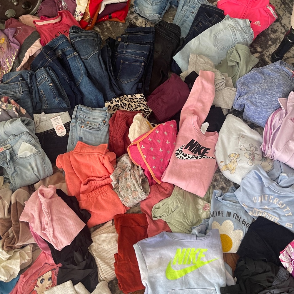 Girls clothes - Picture 2 of 5